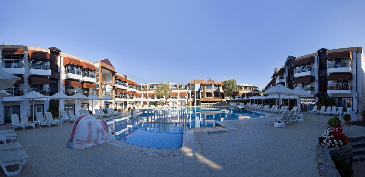 Bitez Risa Hotel Экстерьер фото