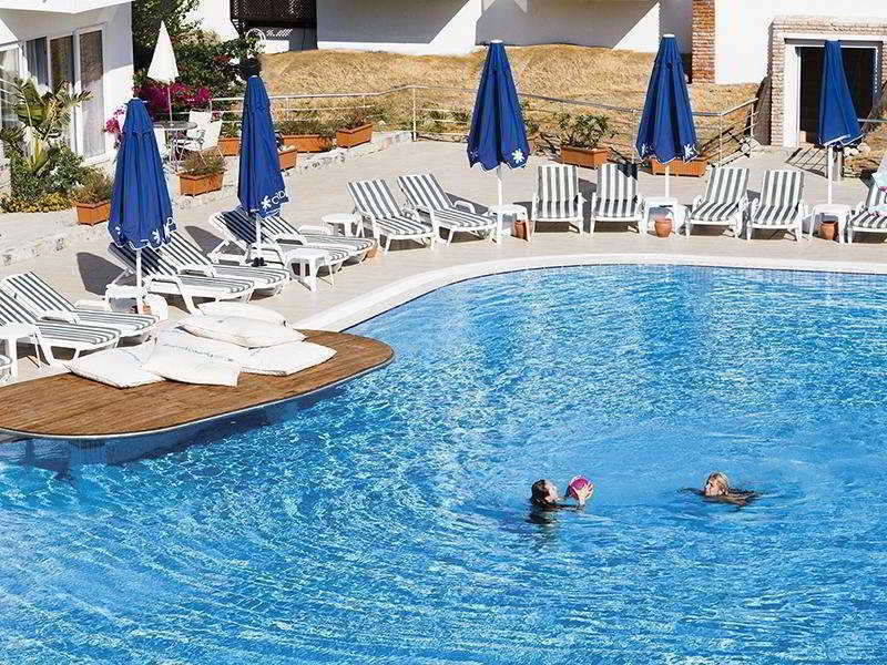 Bitez Risa Hotel Экстерьер фото