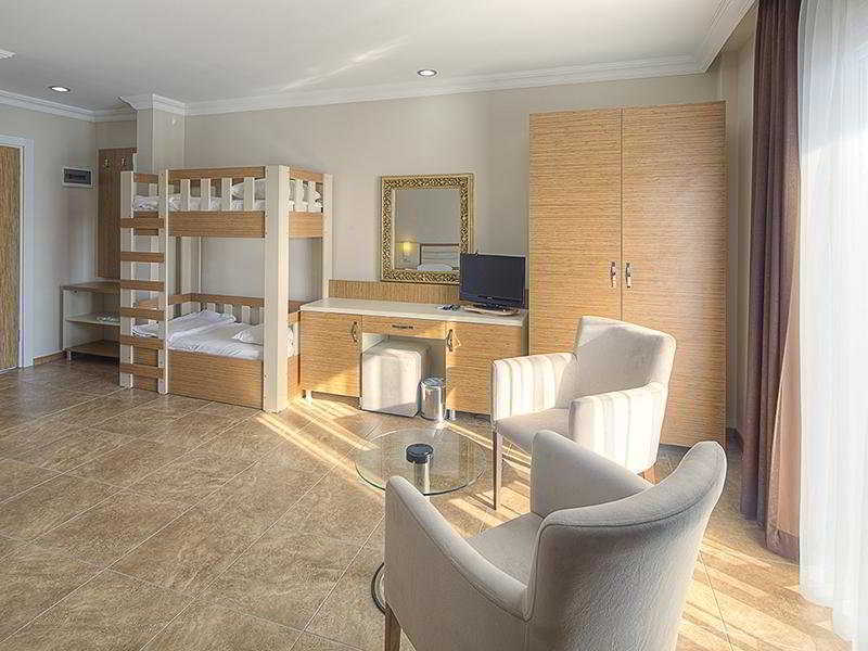 Bitez Risa Hotel Экстерьер фото