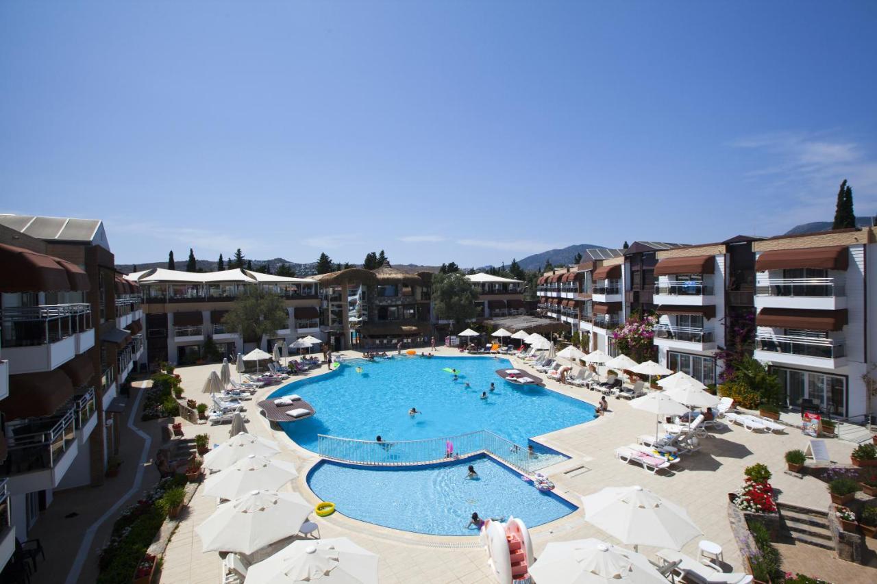 Bitez Risa Hotel Экстерьер фото